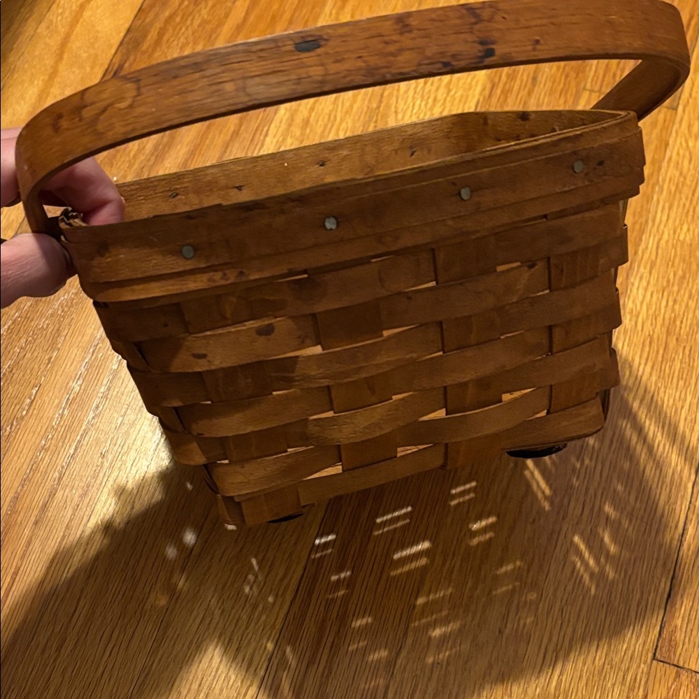 Longaberger Tan Woven Basket - Picture 3 of 6